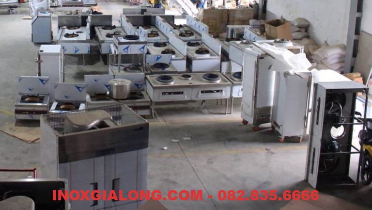 xưởng sản xuất thiết bị bếp công nghiệp inox Gia Long